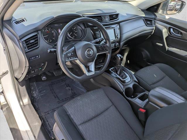 Used 2018 Nissan Rogue S AWD/4WD image 10