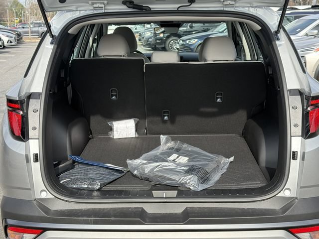 Certified 2026 Hyundai Tucson SE FWD image 17
