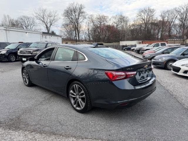 Used 2021 Chevrolet Malibu LT image 3