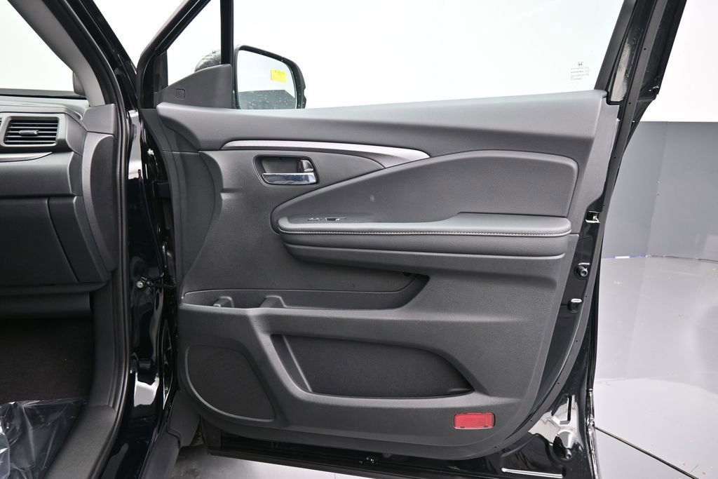 New 2026 Honda Ridgeline RTL image 41