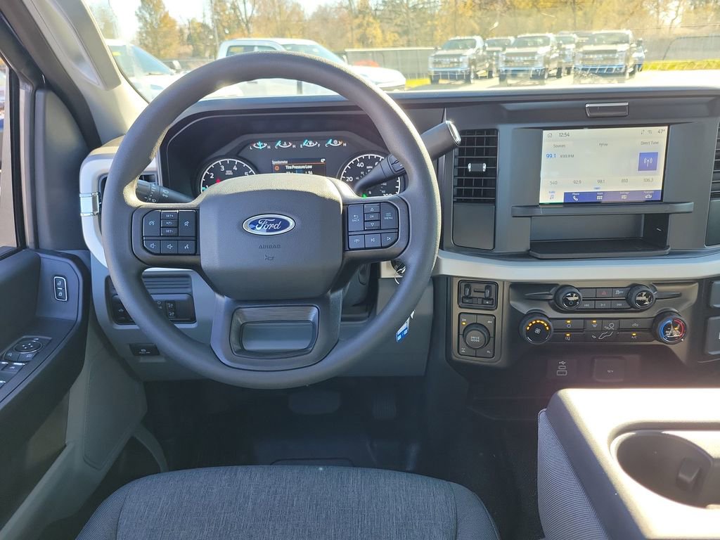 New 2026 Ford F250 XL w/ XL Off-Road Package image 12
