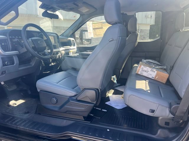 New 2026 Ford F350 XL w/ XL Chrome Package AWD/4WD image 23
