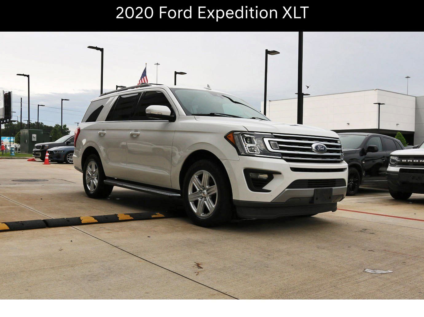 Used 2020 Ford Expedition XLT w/ Equipment Group 202A RWD image 1