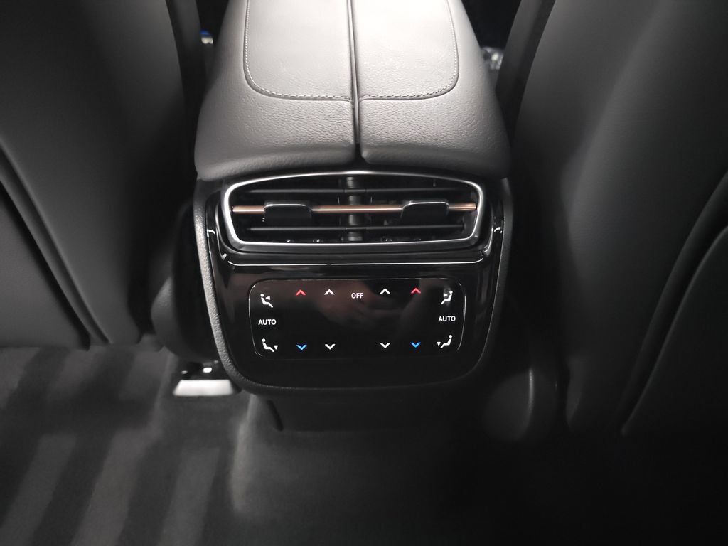 Used 2024 Mercedes-Benz EQE AMG 4MATIC SUV w/ Pinnacle Trim Package image 30