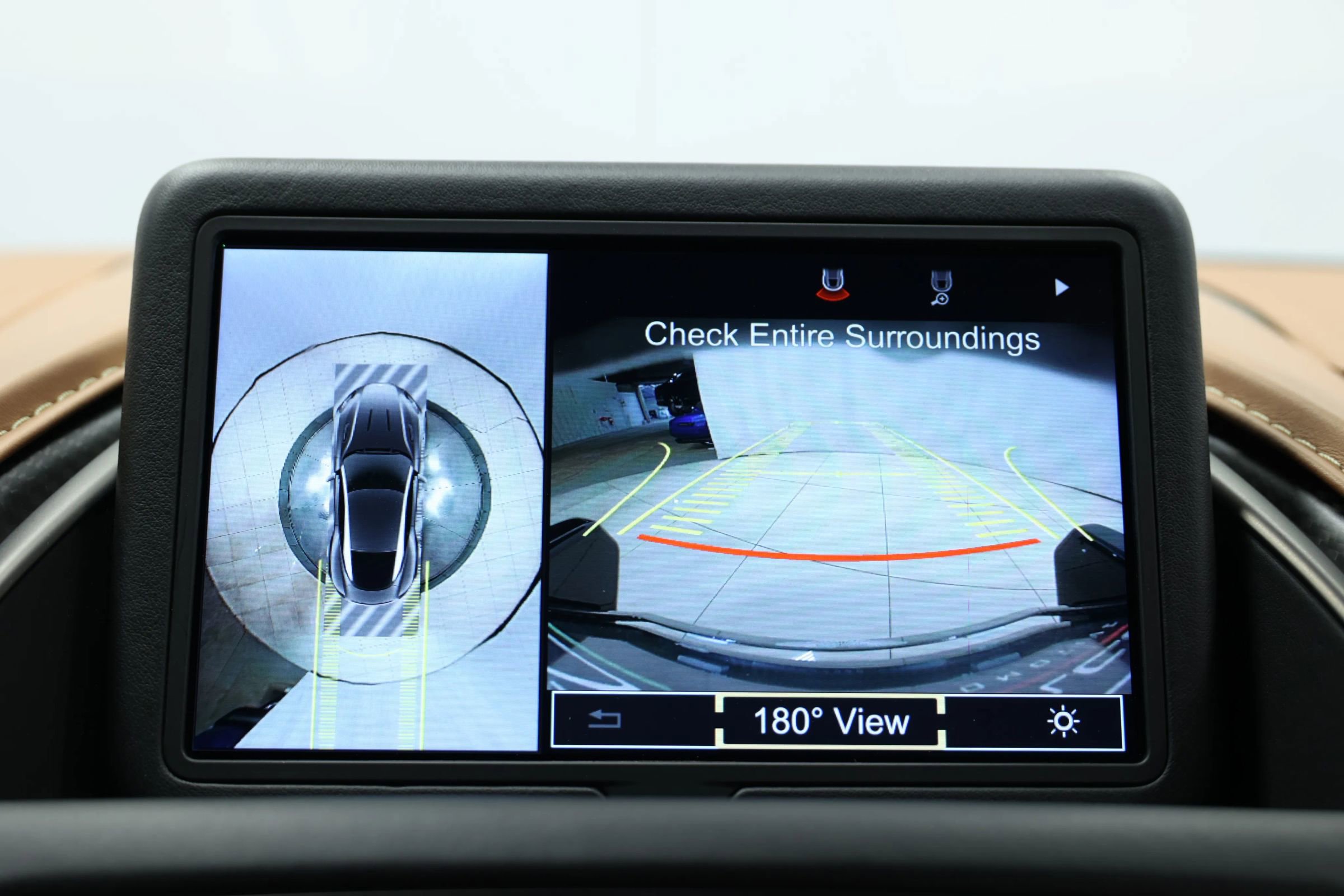 Used 2020 Aston Martin DB11 AMR image 35