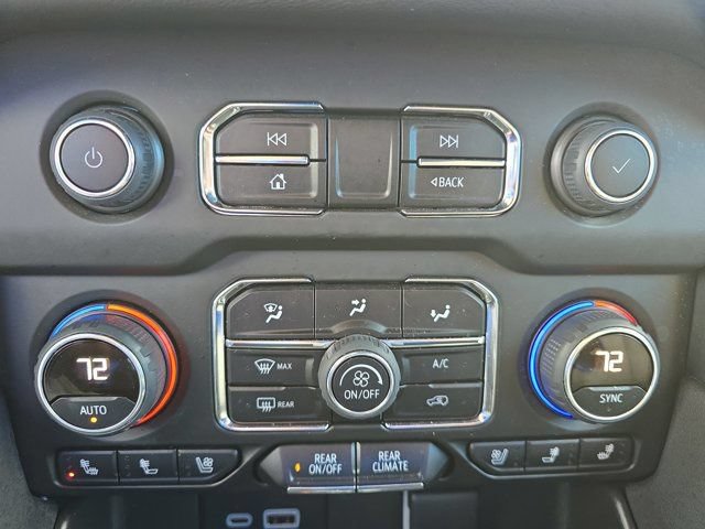 Used 2023 Chevrolet Tahoe High Country AWD/4WD image 41
