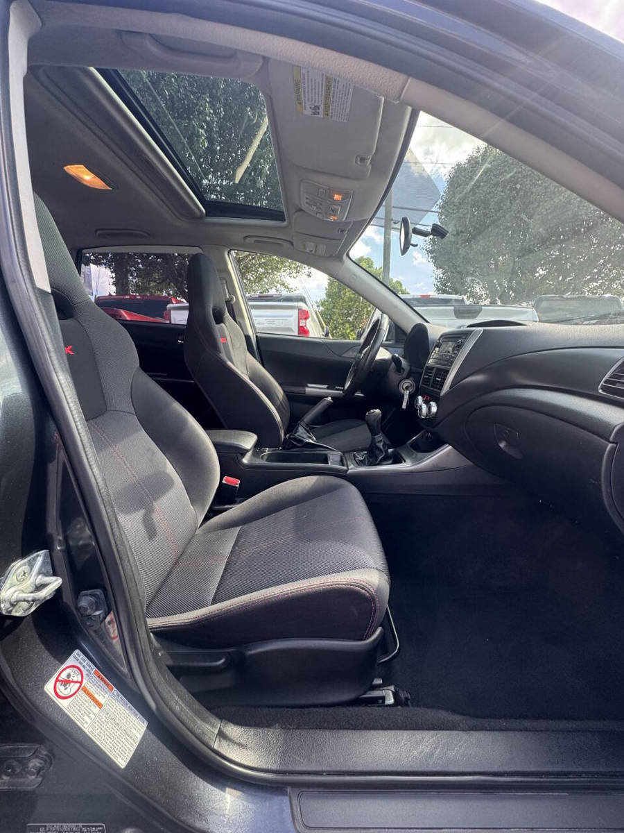 Used 2011 Subaru Impreza WRX Premium AWD/4WD image 21