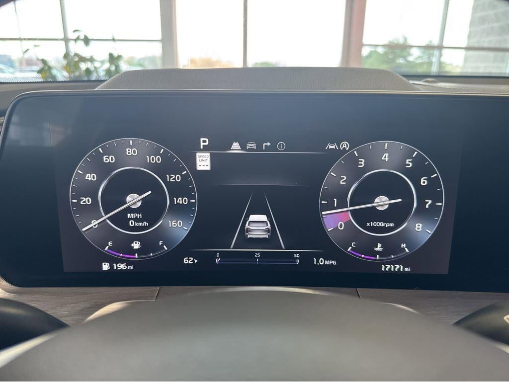 Used 2023 Kia Telluride SX X-Line AWD/4WD image 3