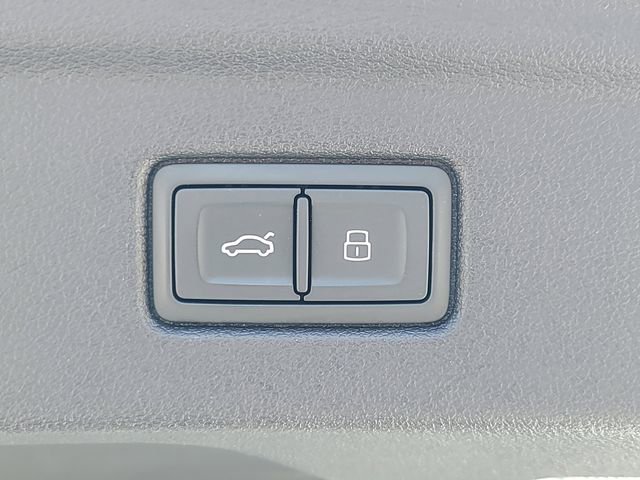 Used 2025 Audi A5 2.0T Premium Plus AWD/4WD image 12
