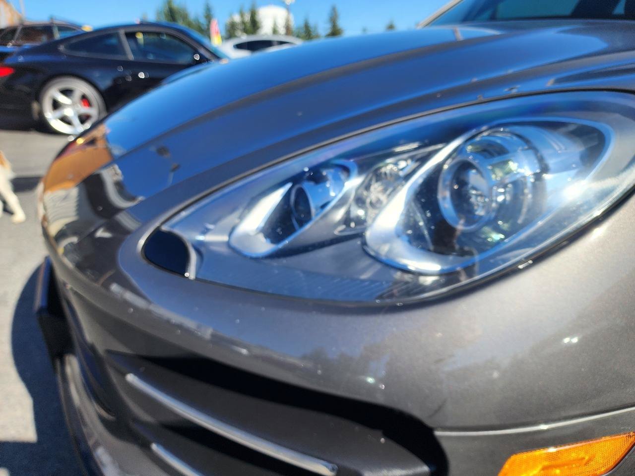 Used 2015 Porsche Macan Turbo AWD/4WD image 41