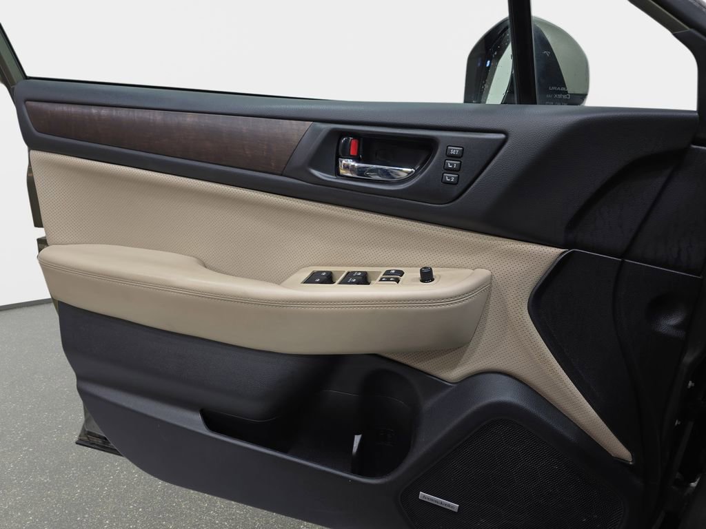 Used 2017 Subaru Outback 2.5i Limited image 29