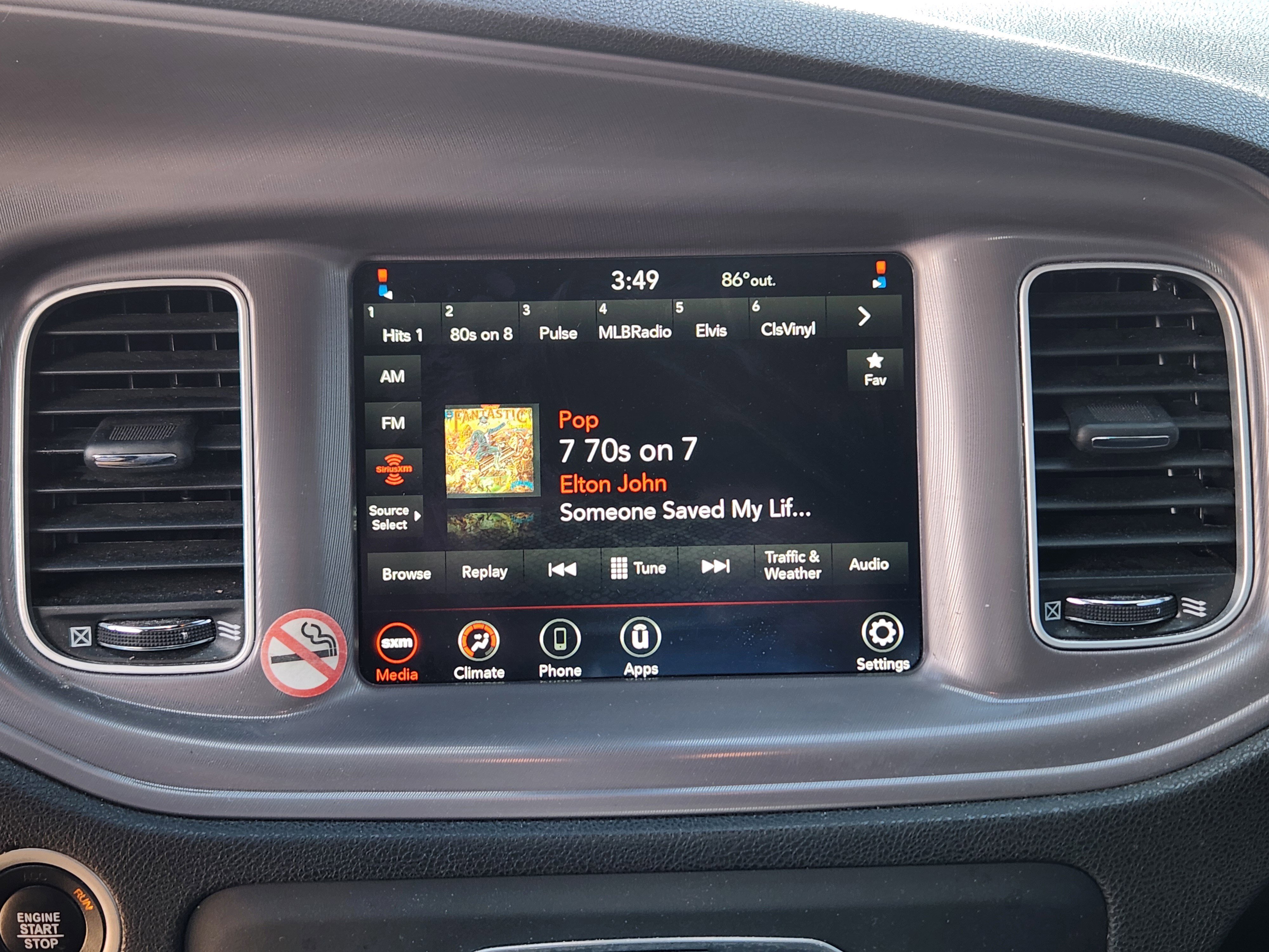 Used 2023 Dodge Charger SXT RWD image 12