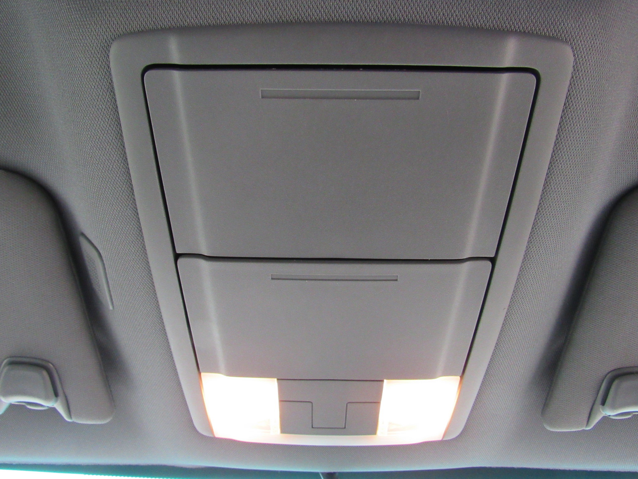 Used 2014 Ford F150 XLT w/ XLT Chrome Package image 27