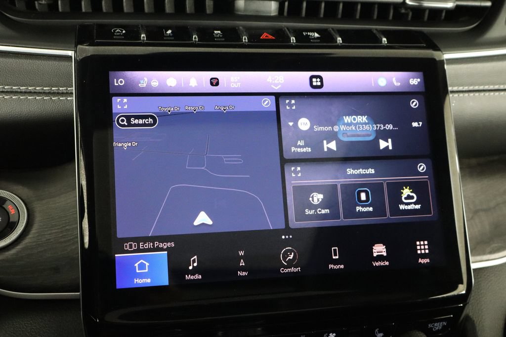 Used 2022 Jeep Grand Cherokee L Limited w/ Luxury Tech Group II AWD/4WD image 36