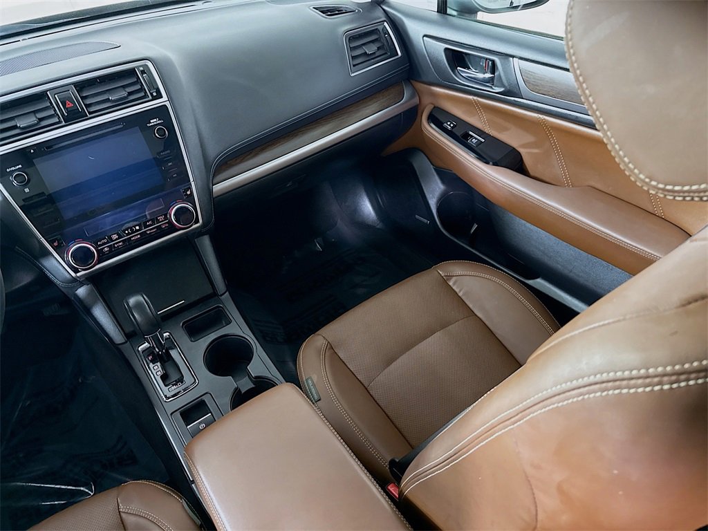 Used 2019 Subaru Outback 2.5i Touring w/ Popular Package #3A image 27