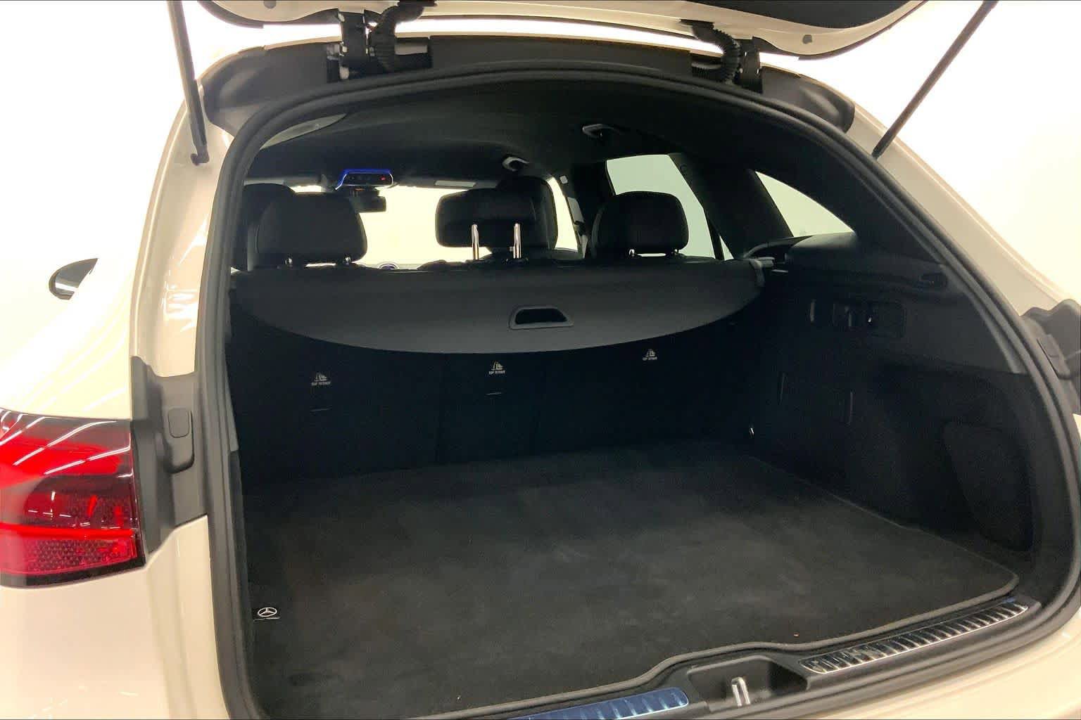 Used 2026 Mercedes-Benz GLC 300 image 15