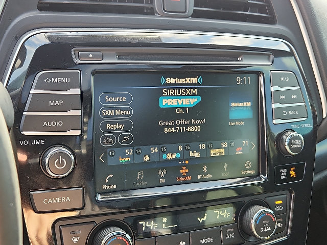 Used 2023 Nissan Maxima SR w/ Sport Mat Group FWD image 18