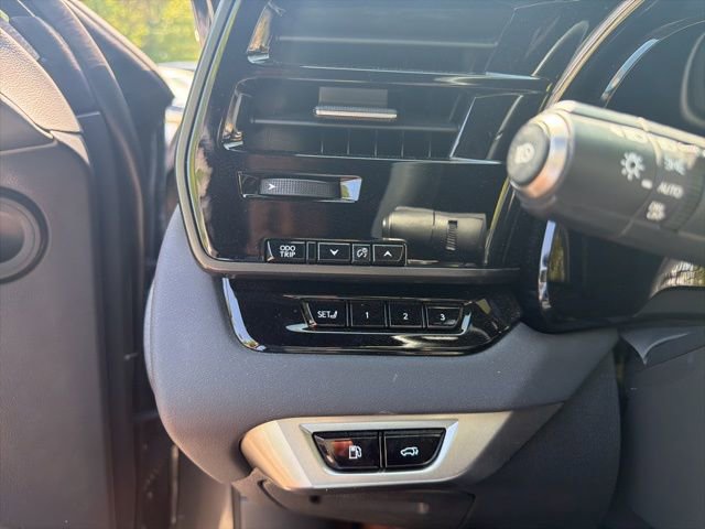 Used 2024 Lexus RX 350 Premium Plus w/ Convenience Package image 15