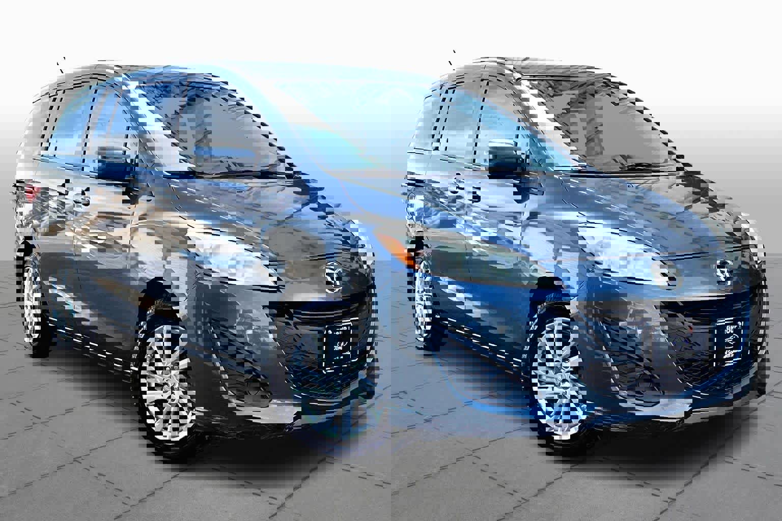 Used 2012 MAZDA MAZDA5 Sport image 2