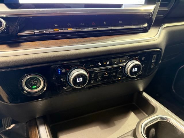 Certified 2022 GMC Sierra 1500 SLT w/ SLT Convenience Package AWD/4WD image 22