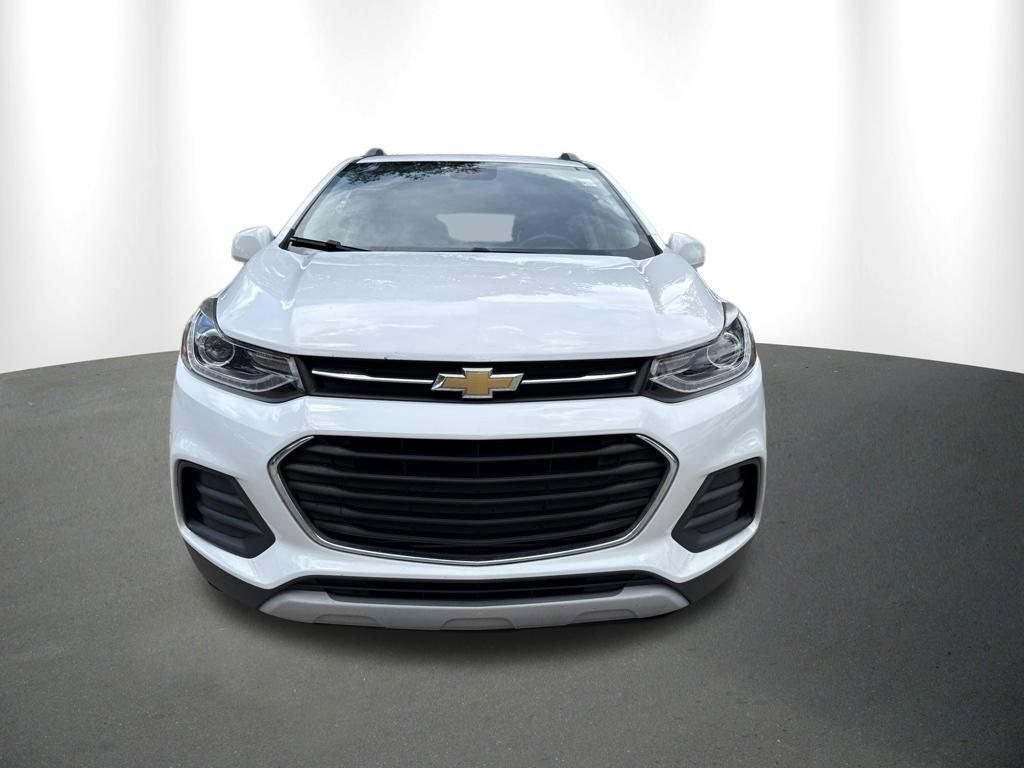 Used 2020 Chevrolet Trax LT w/ Driver Confidence Package AWD/4WD image 14