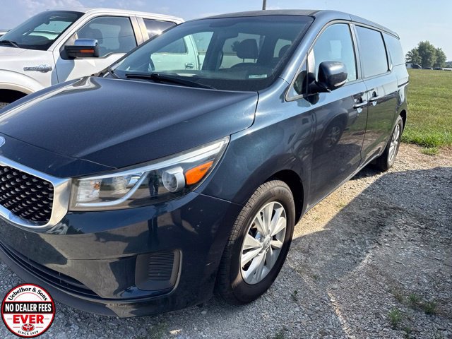 Used 2017 Kia Sedona LX FWD 360° Tour