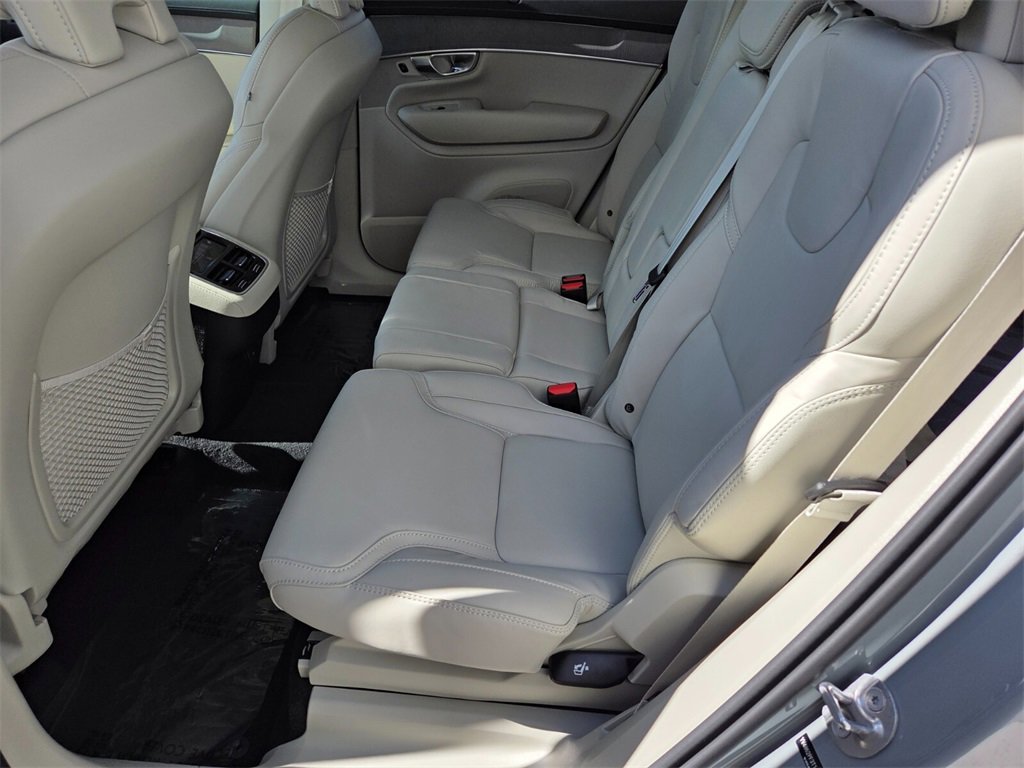 New 2026 Volvo XC90 B6 Ultra image 11