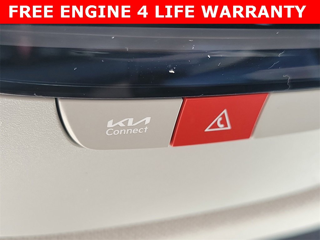 New 2025 Kia Seltos S image 17