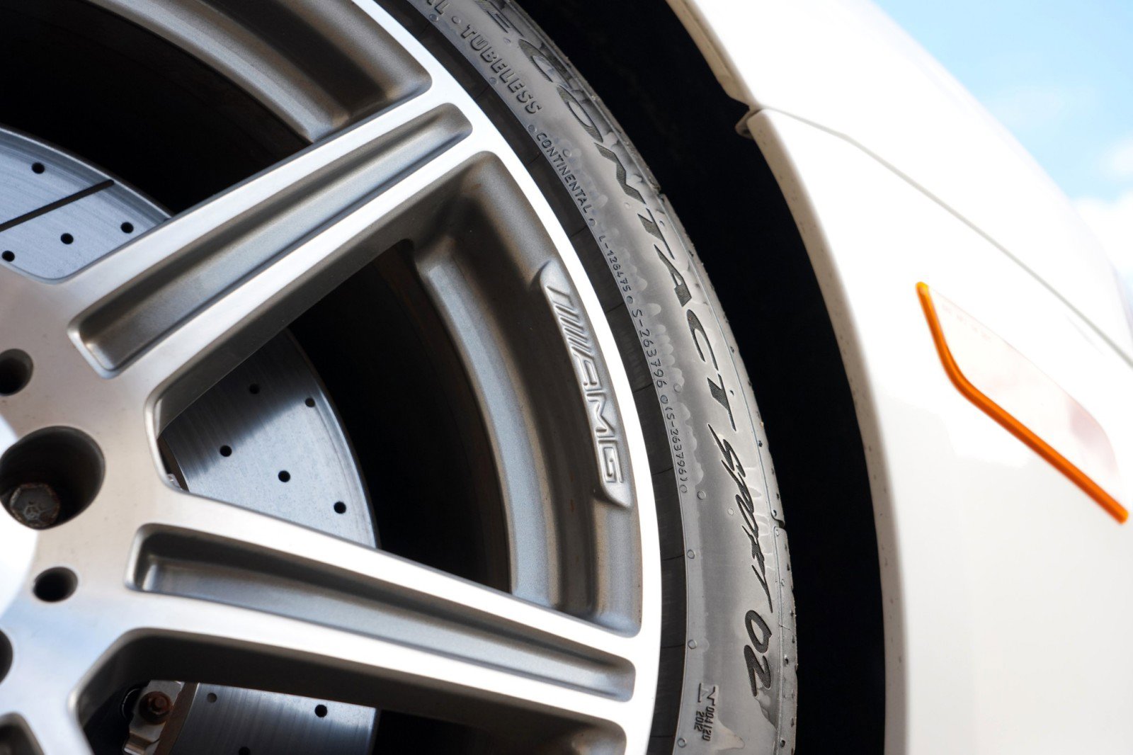 Used 2012 Mercedes-Benz SLS AMG Roadster image 54