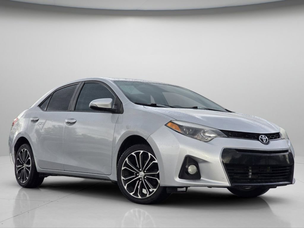 Used 2014 Toyota Corolla S image 2