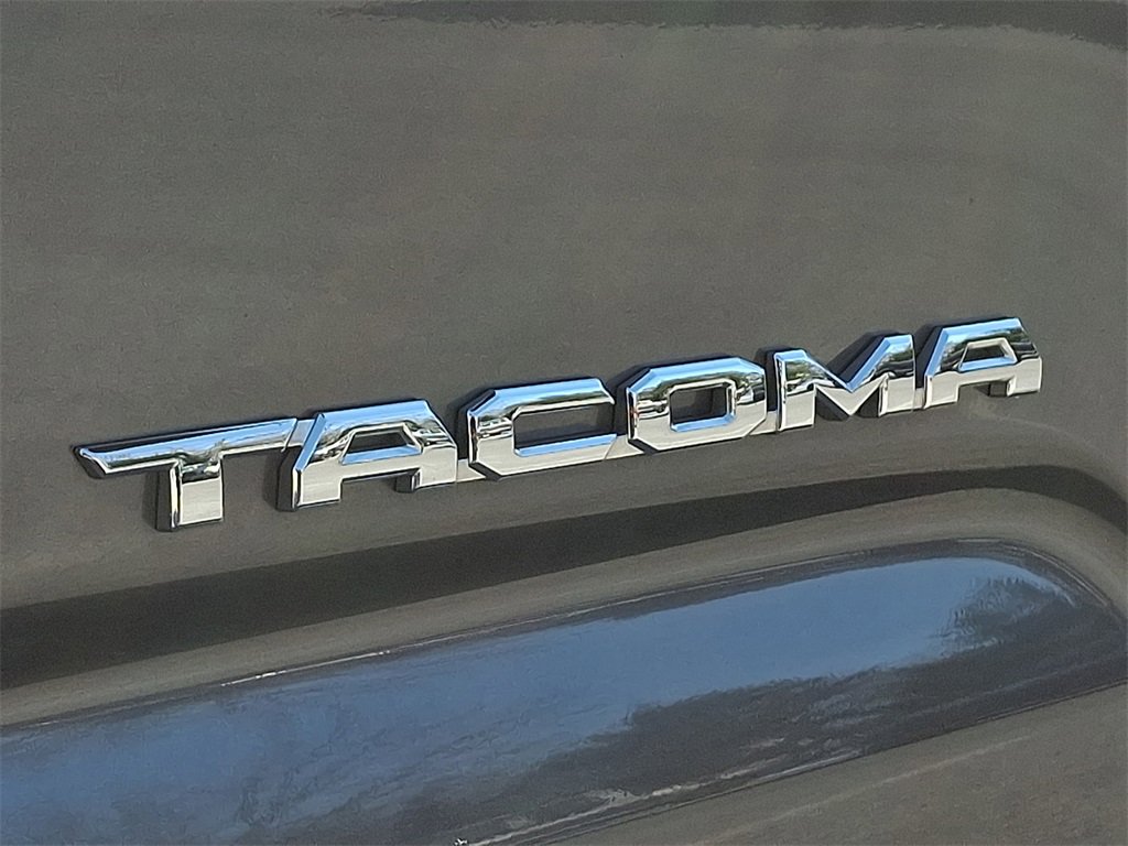 Certified 2022 Toyota Tacoma TRD Sport w/ Technology Package image 28