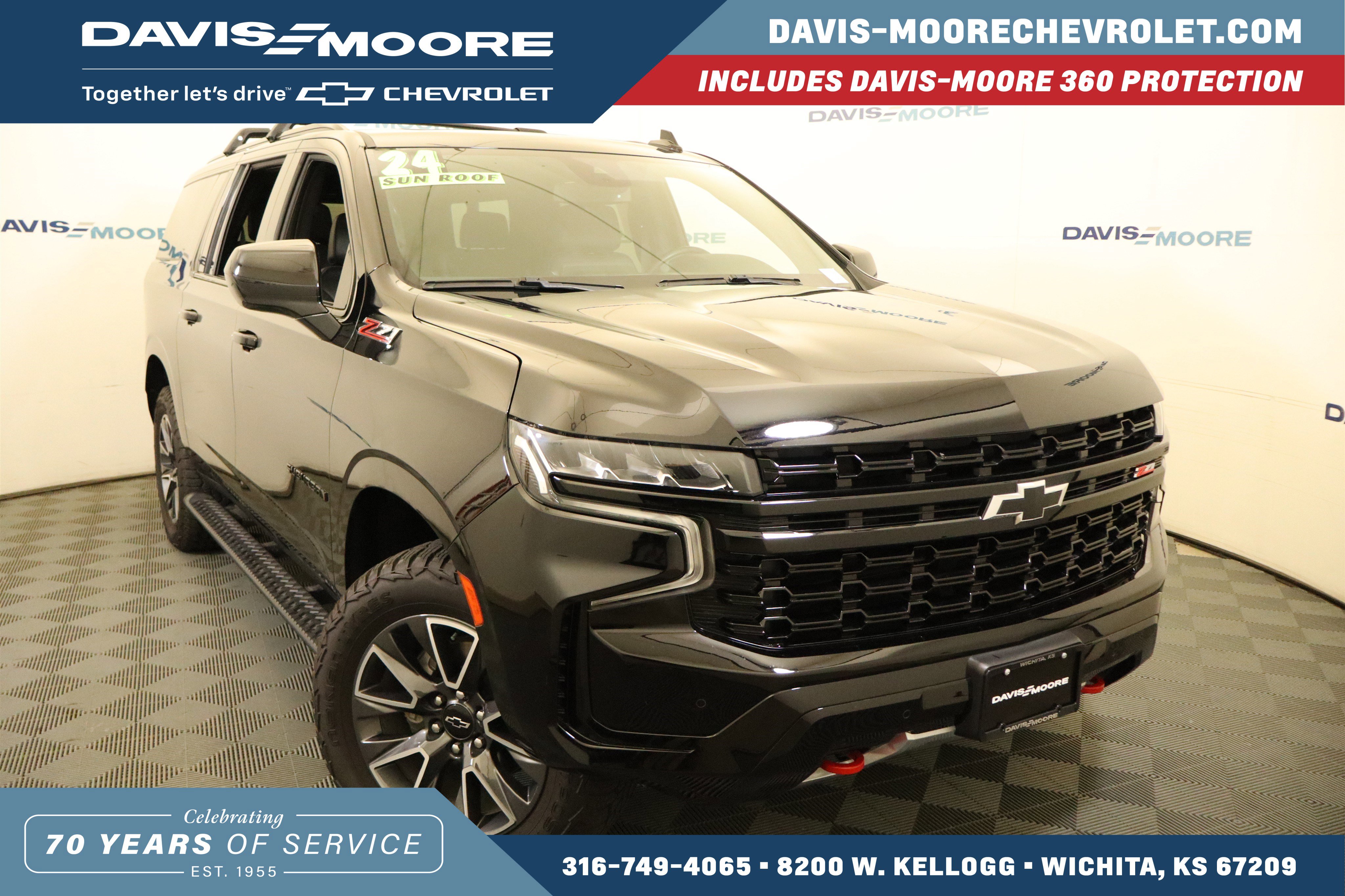 Used 2024 Chevrolet Suburban Z71 AWD/4WD image 1