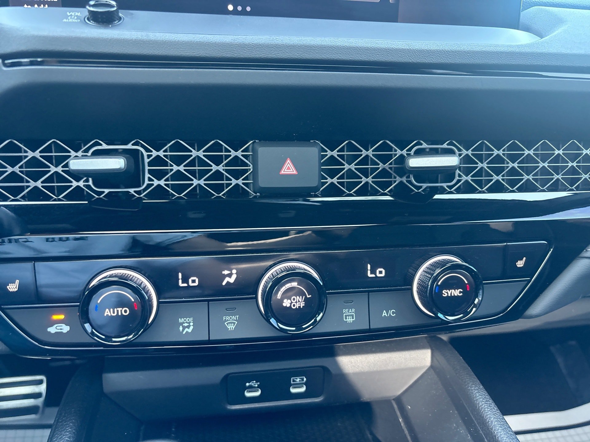 Used 2023 Honda Accord Sport image 17