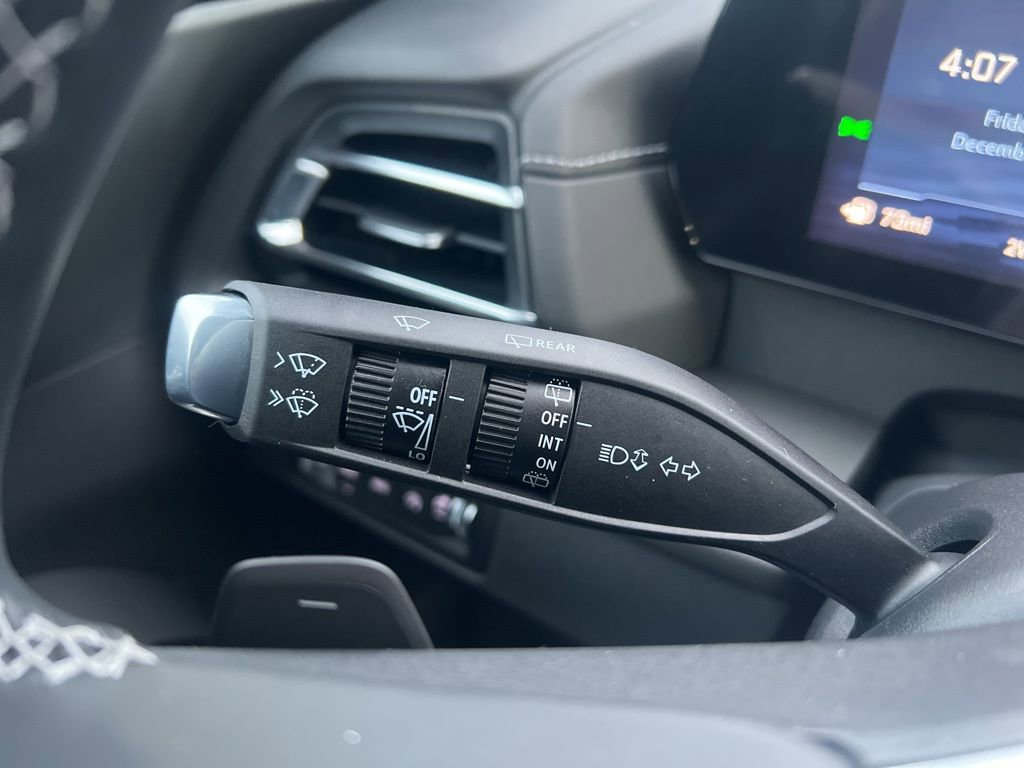 New 2026 Chevrolet Traverse LT w/ Midnight/Sport Edition image 13