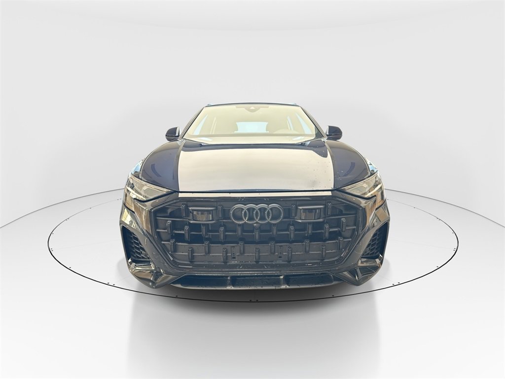 New 2025 Audi Q8 Premium image 3