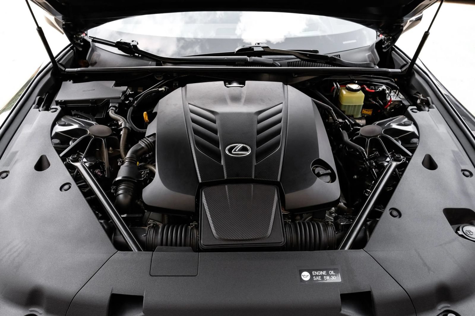 Used 2018 Lexus LC 500 Coupe w/ Sport Package RWD image 48