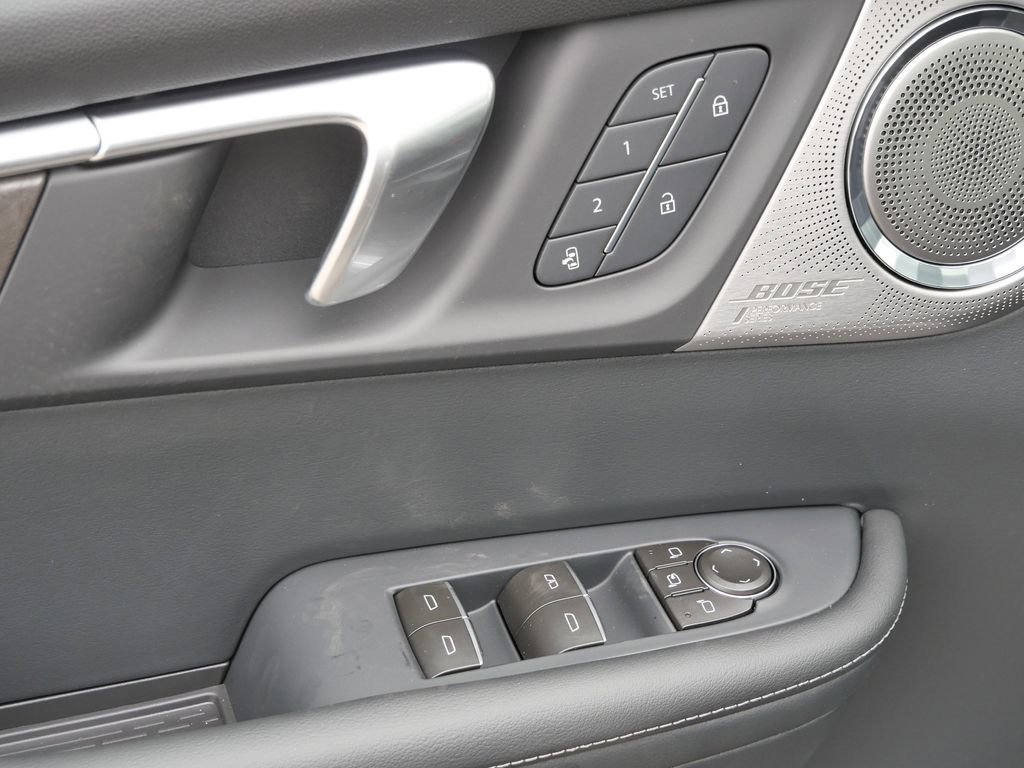 New 2026 Buick Enclave Avenir w/ Super Cruise Package image 44