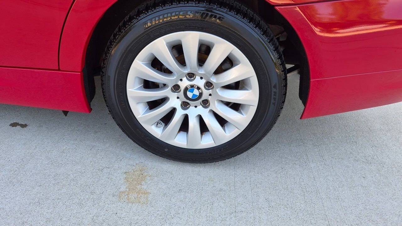 Used 2009 BMW 328i Sedan RWD image 15