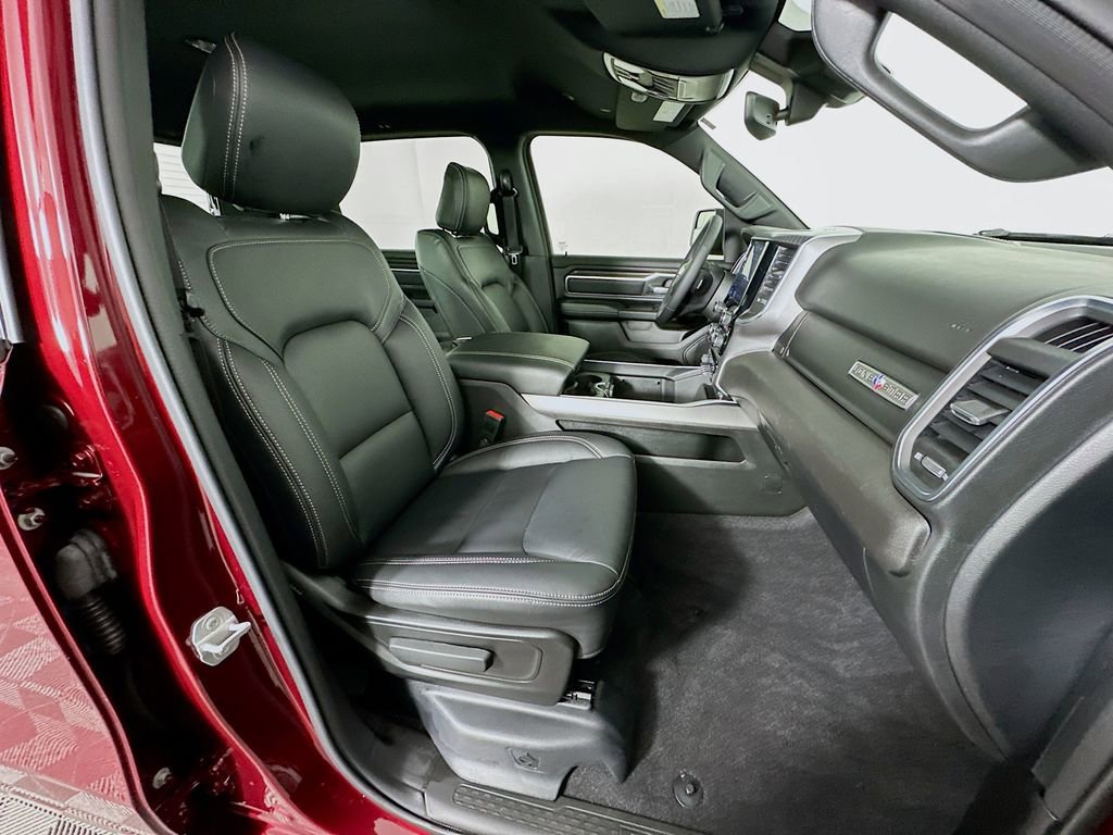 Used 2025 RAM 1500 Lone Star image 27