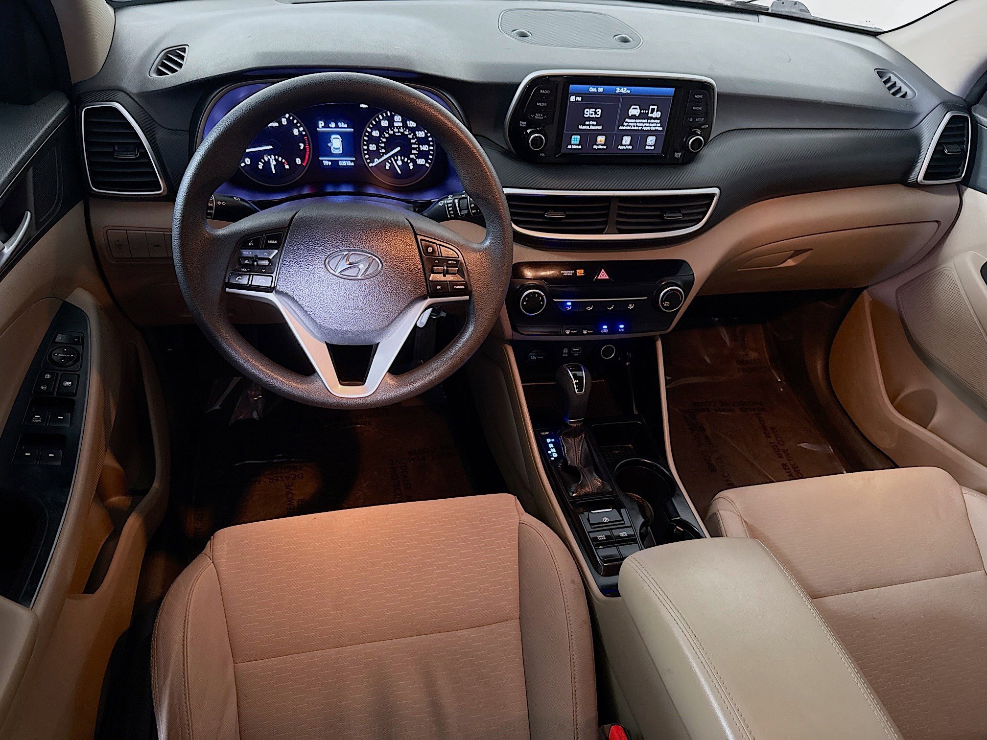 Used 2020 Hyundai Tucson SE image 17