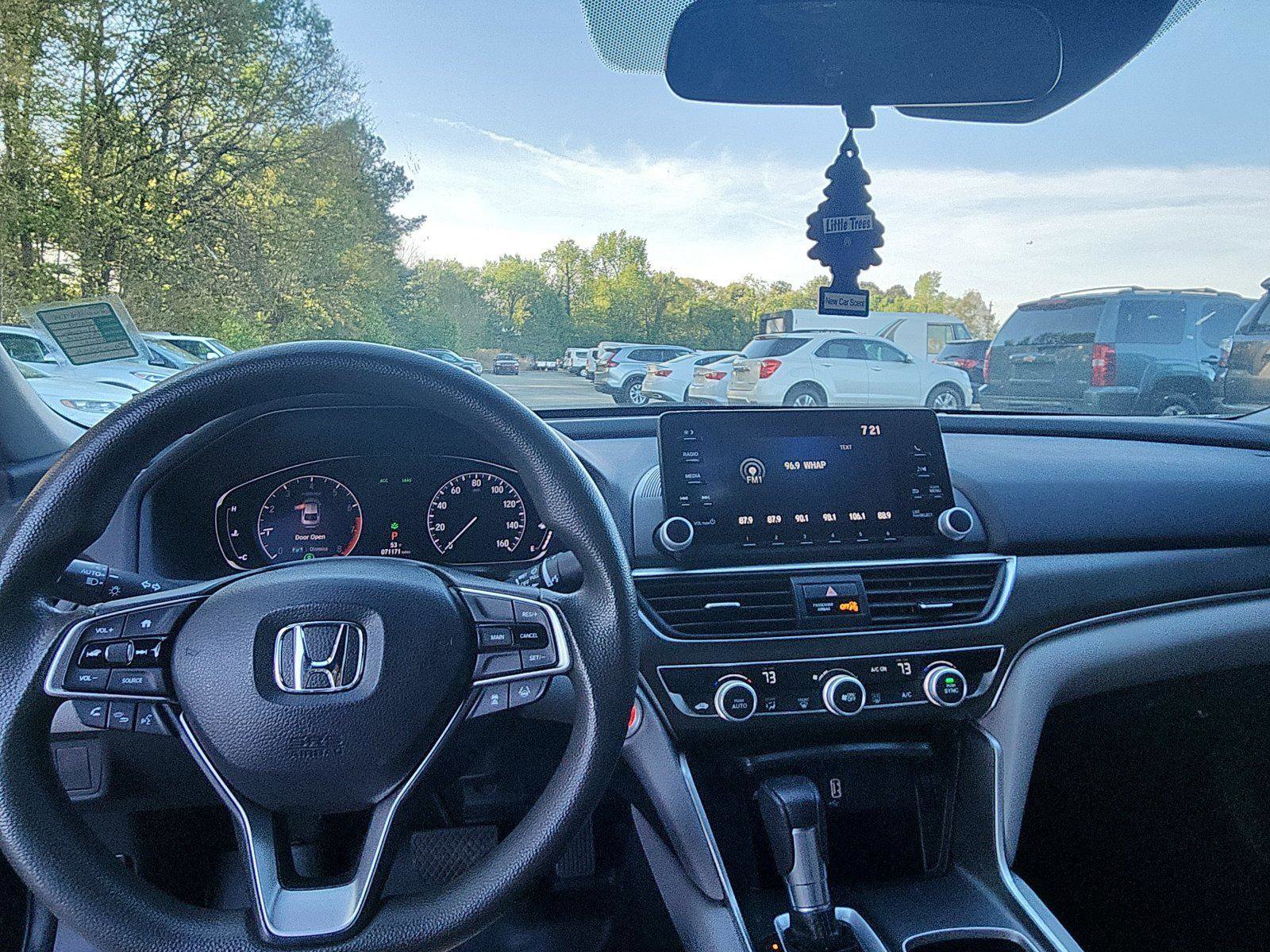 Used 2019 Honda Accord LX image 17
