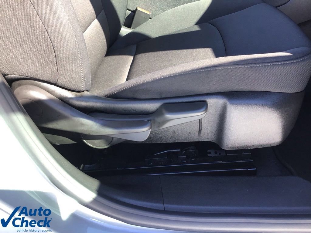 Used 2024 Chevrolet Malibu LT image 21