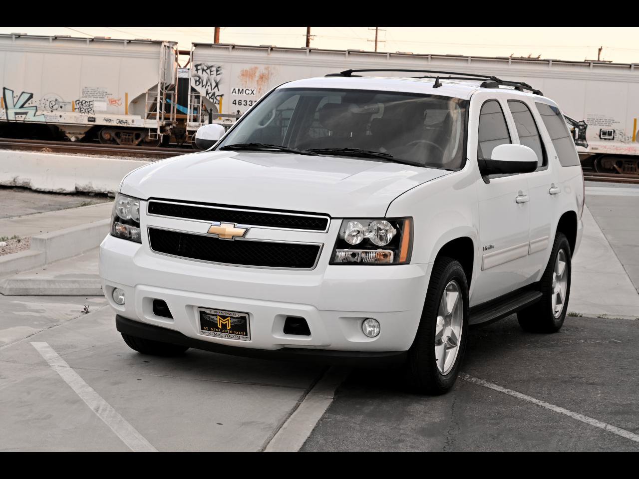 Used 2010 Chevrolet Tahoe LT w/ Luxury Package image 1
