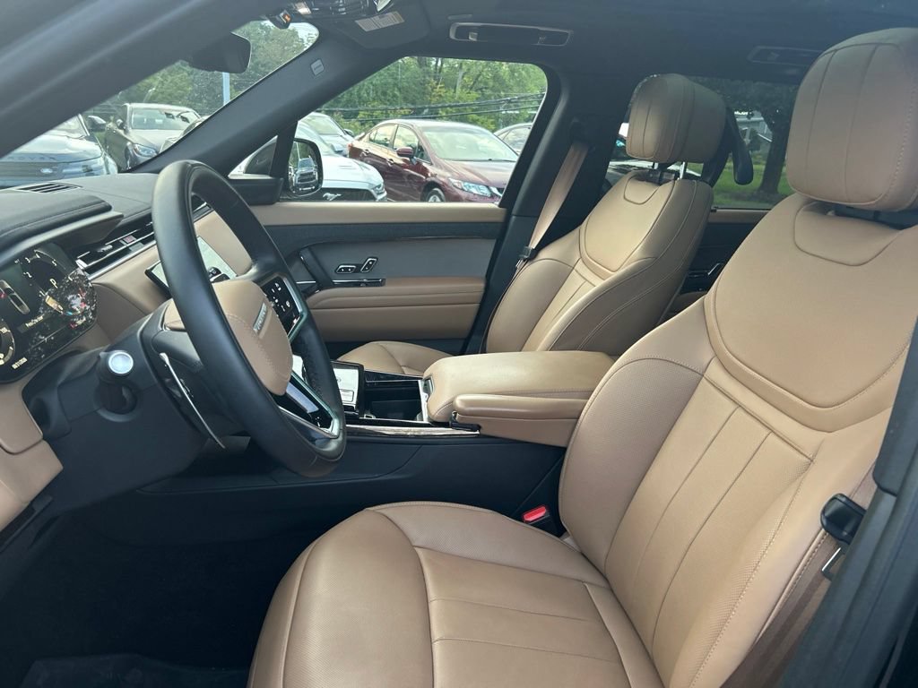Certified 2025 Land Rover Range Rover Sport SE AWD/4WD image 14