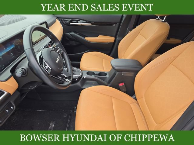 Used 2024 Kia Seltos EX image 9