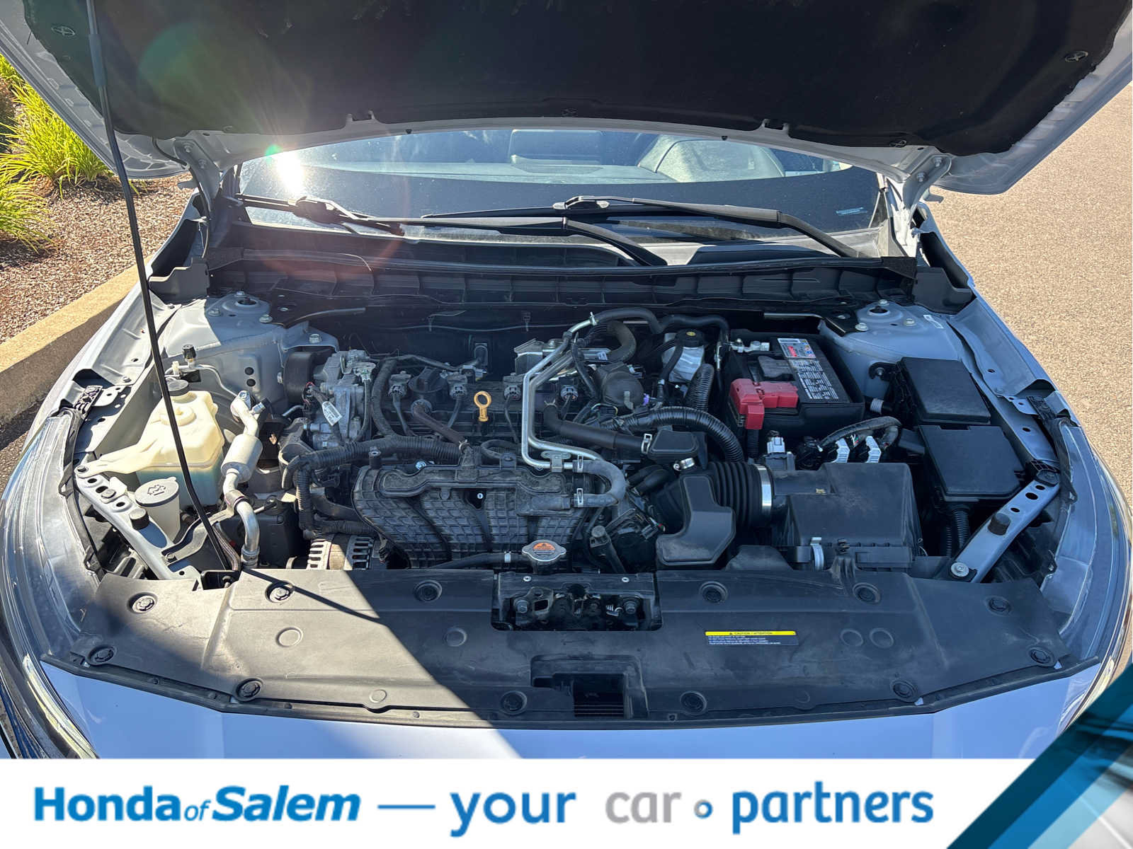 Used 2024 Nissan Altima 2.5 SR FWD image 9