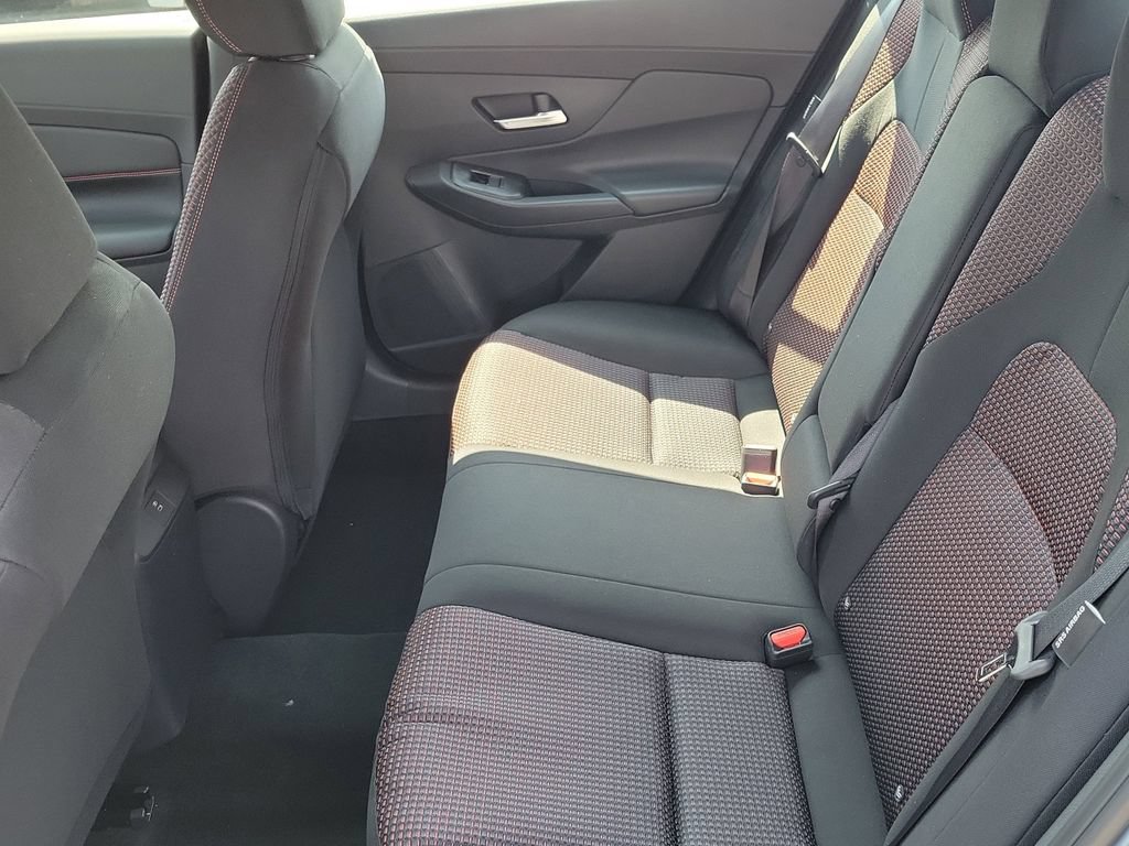 New 2026 Nissan Sentra SR w/ Floor Mat Package FWD image 14