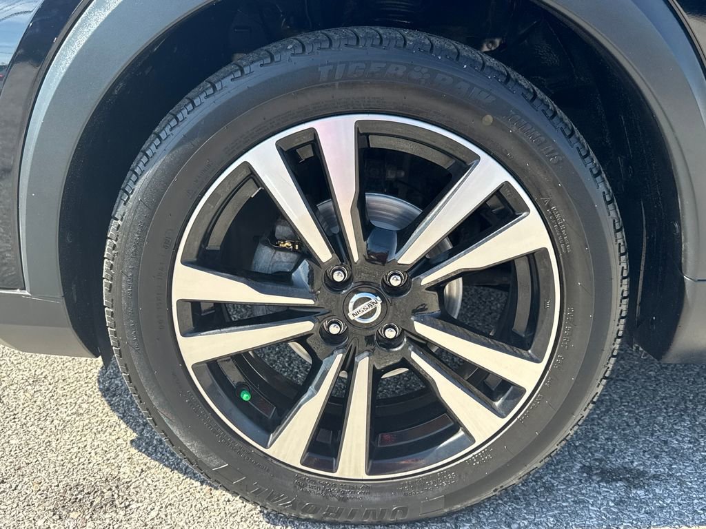 Used 2019 Nissan Kicks SV image 27
