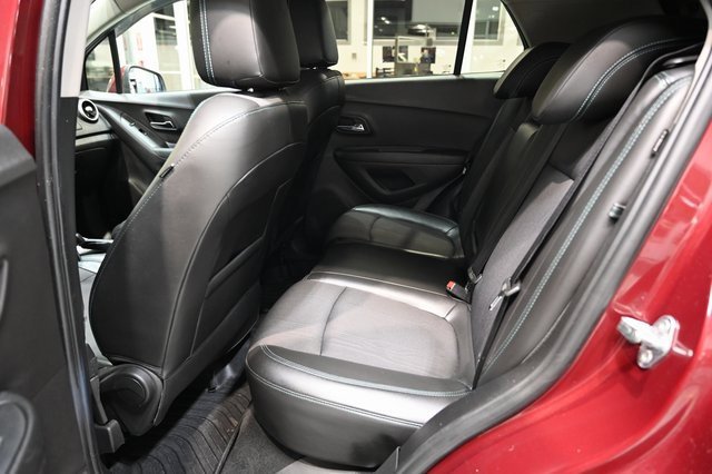 Used 2016 Chevrolet Trax LT w/ LT Convenience Package image 11