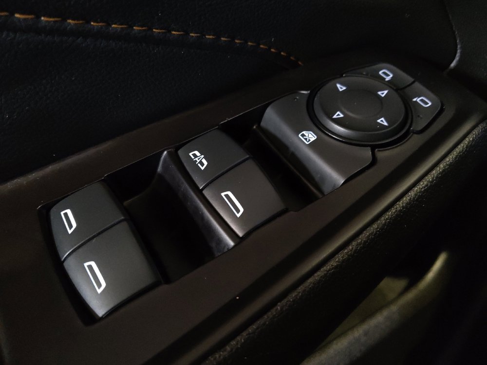 Used 2019 Chevrolet Traverse LT image 27